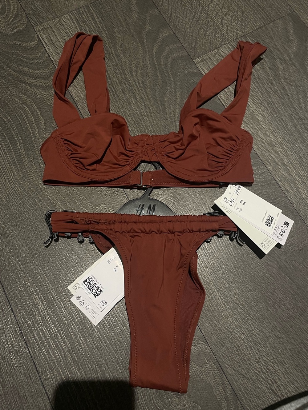 NWT H&M Balconette Bikini